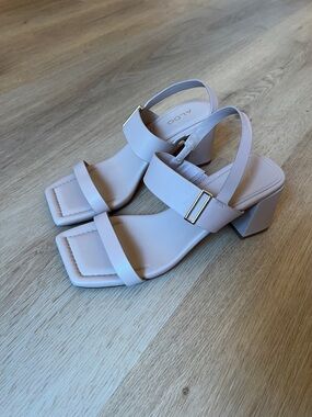 Aldo Lavender Block Heel Slingback Sandals with Gold Accent